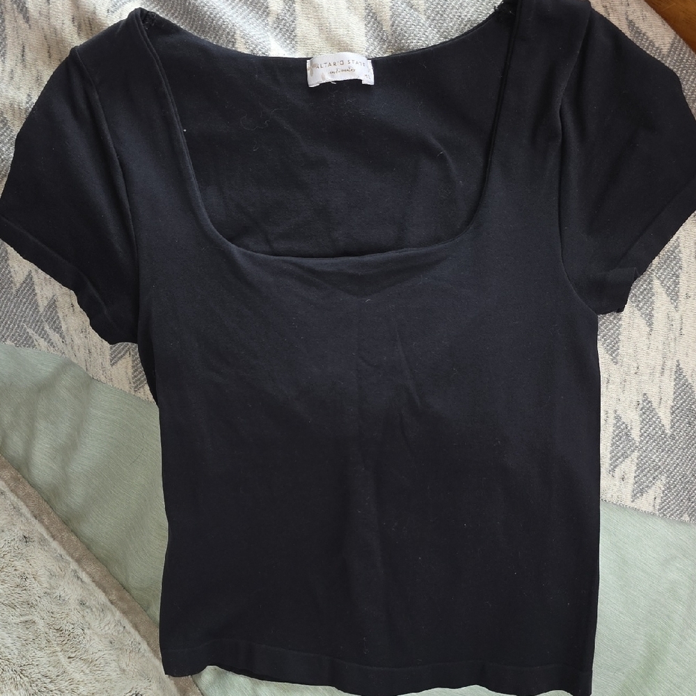 Altar'd State Black Seamless Square Neck Short Sleeve Tee - Picture 3 of 8